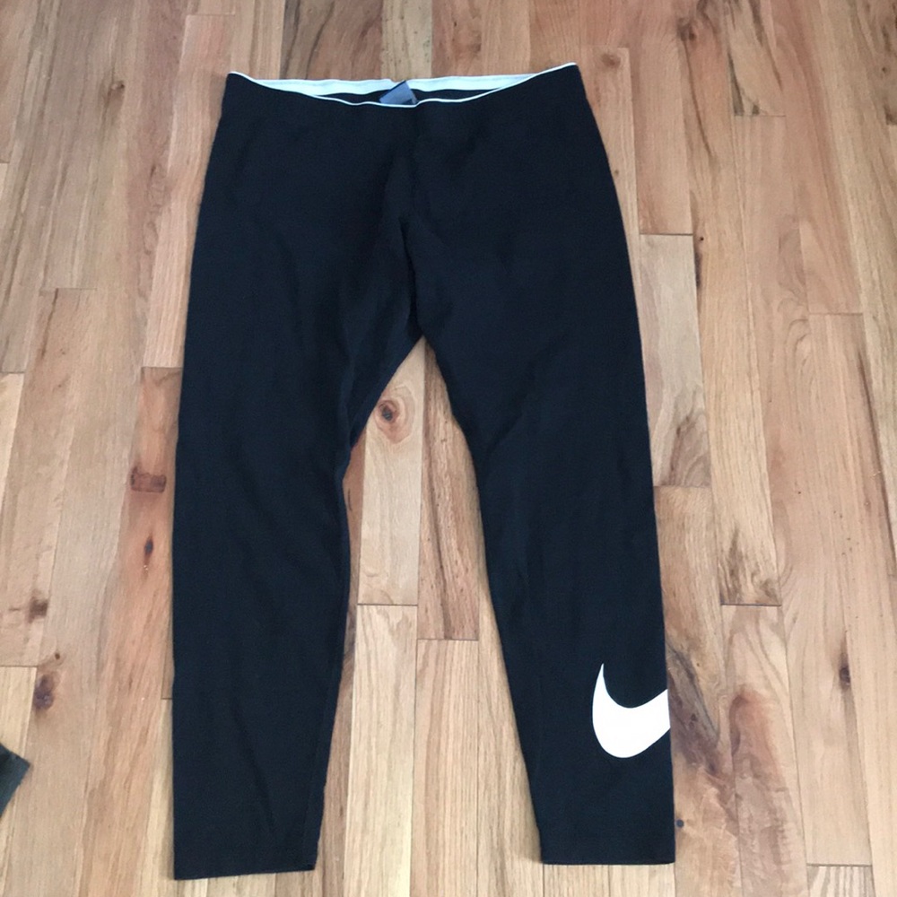 Nike leggings